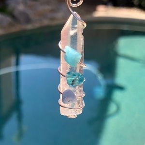 Pendant Quartz Point W/Chrysoprase Blue Peru Opal